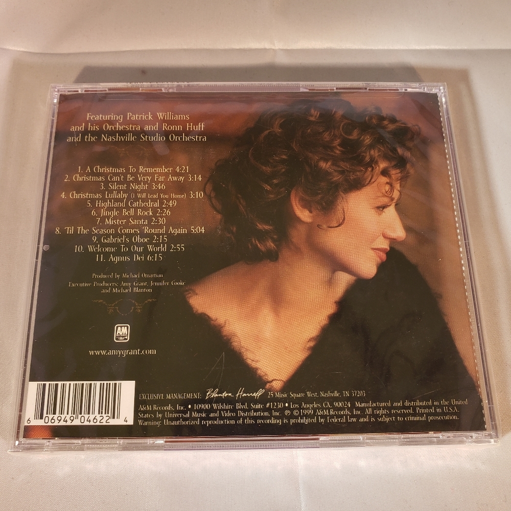 Amy Grant – A Christmas to Remember (CD) - Picture 3 of 4